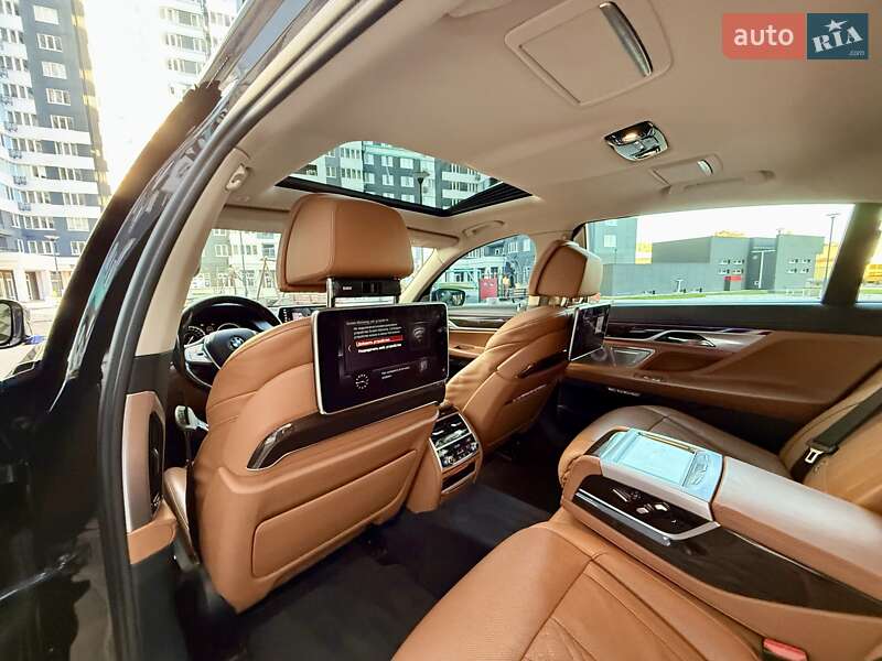 Седан BMW 7 Series 2016 в Одессе фото 81 Седан BMW 7 Series 2016 в Одессе