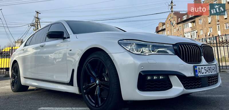 Седан BMW 7 Series 2016 в Киеве фото 5 Седан BMW 7 Series 2016 в Киеве