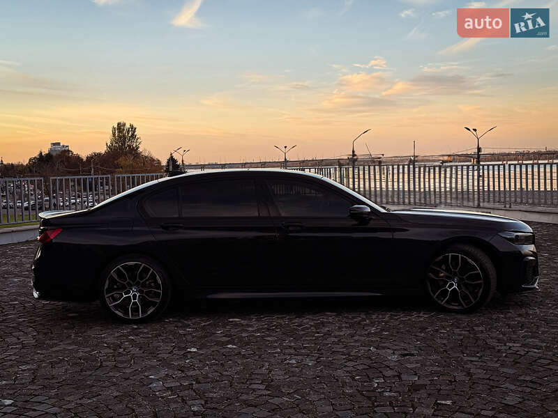 Седан BMW 7 Series 2018 в Дніпрі