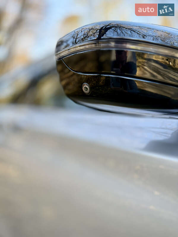 Седан BMW 7 Series 2019 в Каменец-Подольском