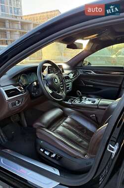 Седан BMW 7 Series 2017 в Львове