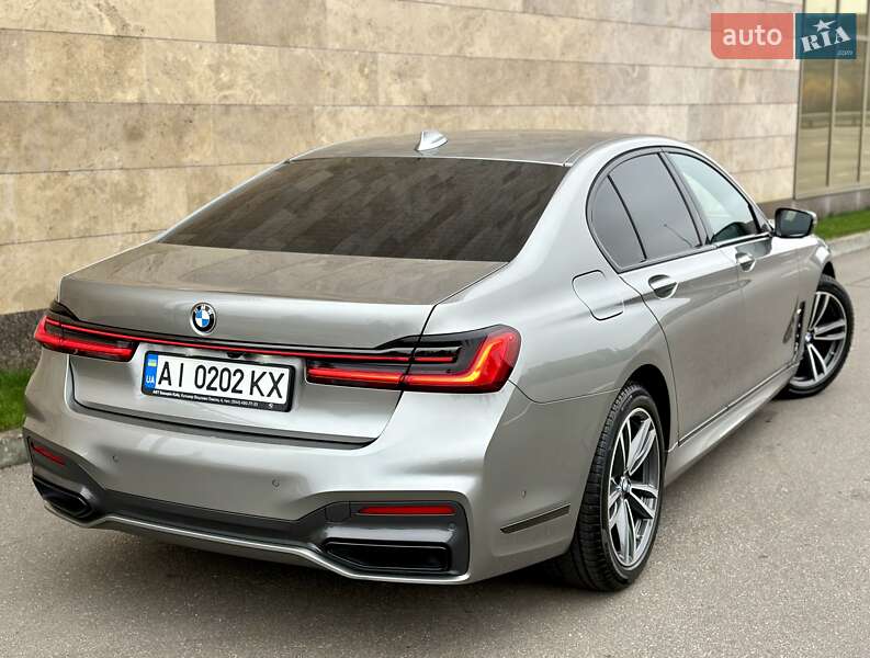 Седан BMW 7 Series 2022 в Киеве