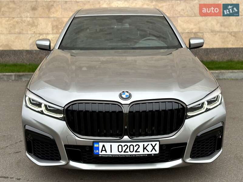 Седан BMW 7 Series 2022 в Киеве
