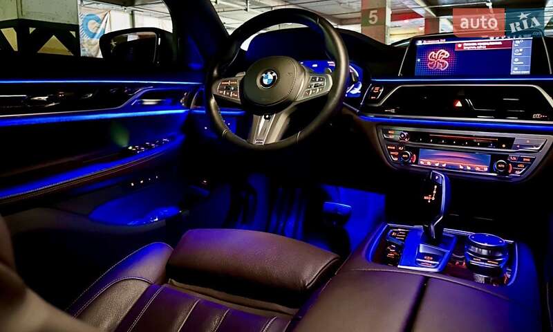 Седан BMW 7 Series 2022 в Киеве