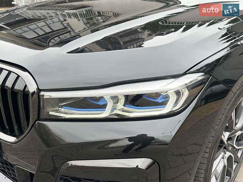 Седан BMW 7 Series 2022 в Киеве