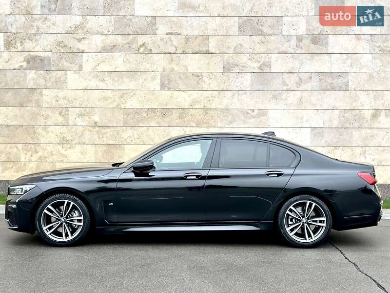 Седан BMW 7 Series 2022 в Киеве фото 35 Седан BMW 7 Series 2022 в Киеве