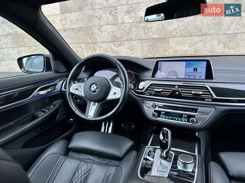 Седан BMW 7 Series 2022 в Киеве фото 62 Седан BMW 7 Series 2022 в Киеве