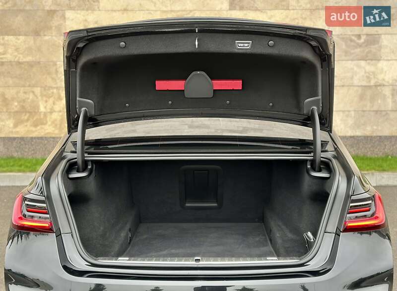 Седан BMW 7 Series 2022 в Киеве фото 86 Седан BMW 7 Series 2022 в Киеве