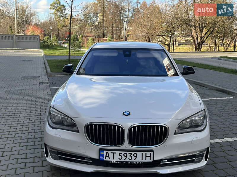 Седан BMW 7 Series 2012 в Ивано-Франковске