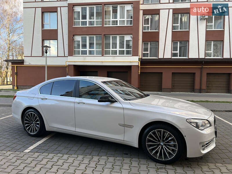 Седан BMW 7 Series 2012 в Ивано-Франковске