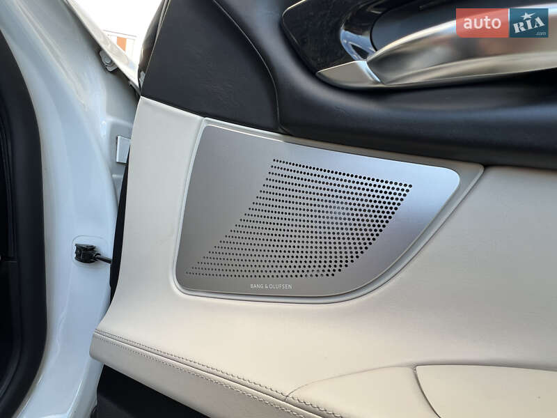 Седан BMW 7 Series 2012 в Ивано-Франковске