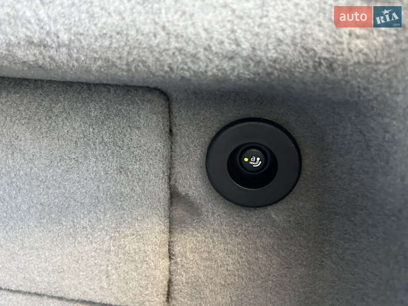 Седан BMW 7 Series 2012 в Ивано-Франковске