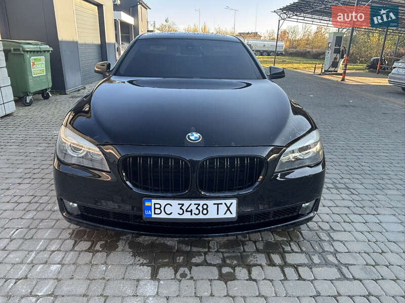 BMW 7 Series 2012 BMW 7 Series 2012