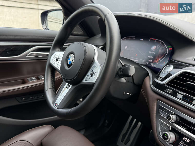 Седан BMW 7 Series 2022 в Киеве