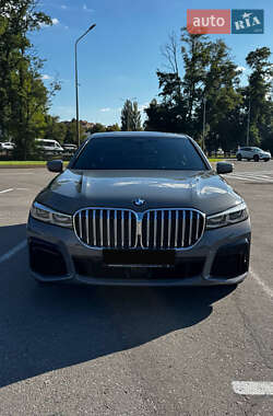 Седан BMW 7 Series 2022 в Киеве