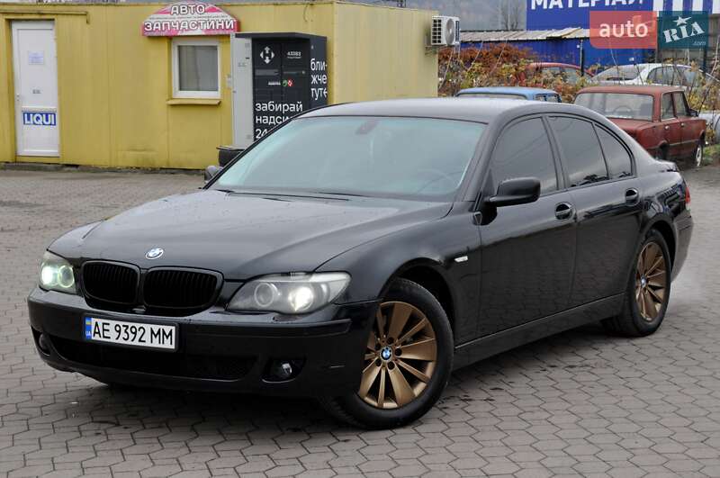 Седан BMW 7 Series 2007 в Львове