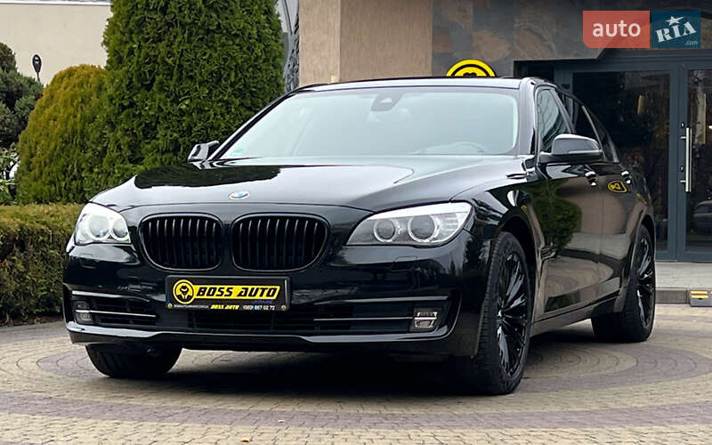 Седан BMW 7 Series 2015 в Львове