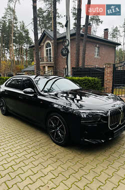 Седан BMW 7 Series 2023 в Києві