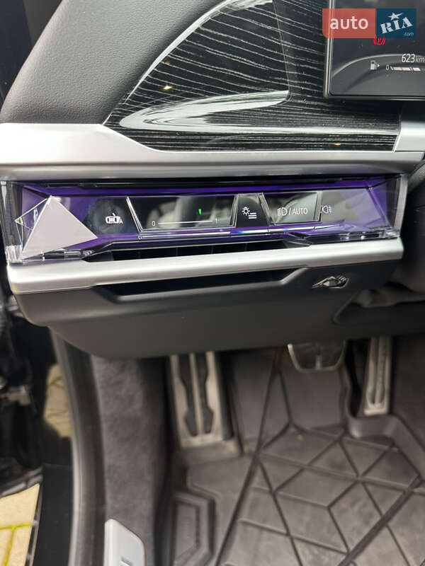 Седан BMW 7 Series 2023 в Киеве фото 24 Седан BMW 7 Series 2023 в Киеве