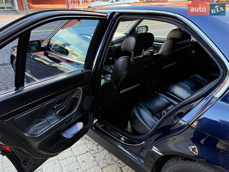 Седан BMW 7 Series 1997 в Львове