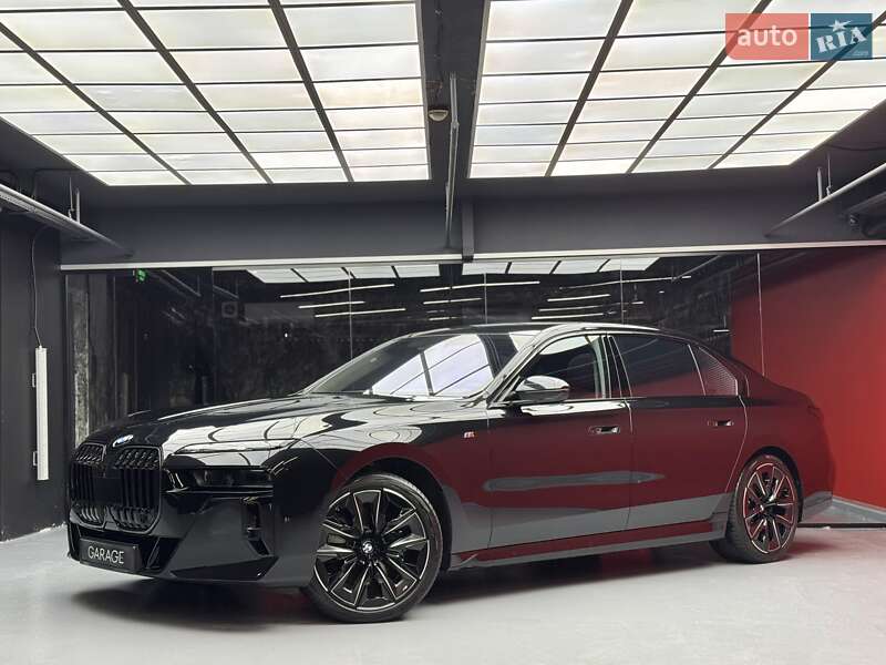 Седан BMW 7 Series 2024 в Киеве фото 8 Седан BMW 7 Series 2024 в Киеве