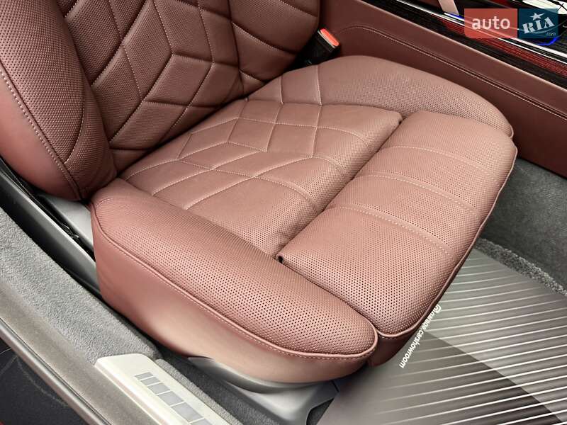 Седан BMW 7 Series 2024 в Киеве фото 66 Седан BMW 7 Series 2024 в Киеве