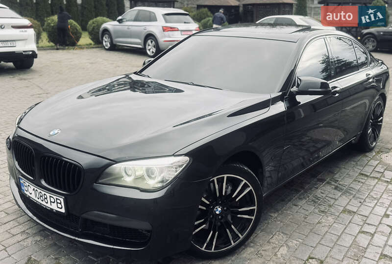 Седан BMW 7 Series 2012 в Львове