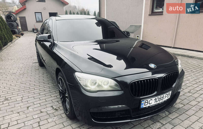 Седан BMW 7 Series 2012 в Львове