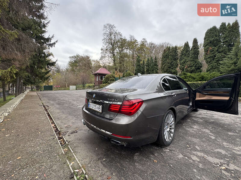 Седан BMW 7 Series 2013 в Тернополе