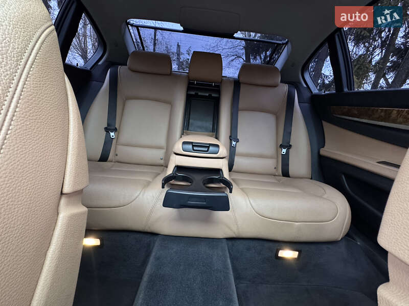 Седан BMW 7 Series 2013 в Тернополе