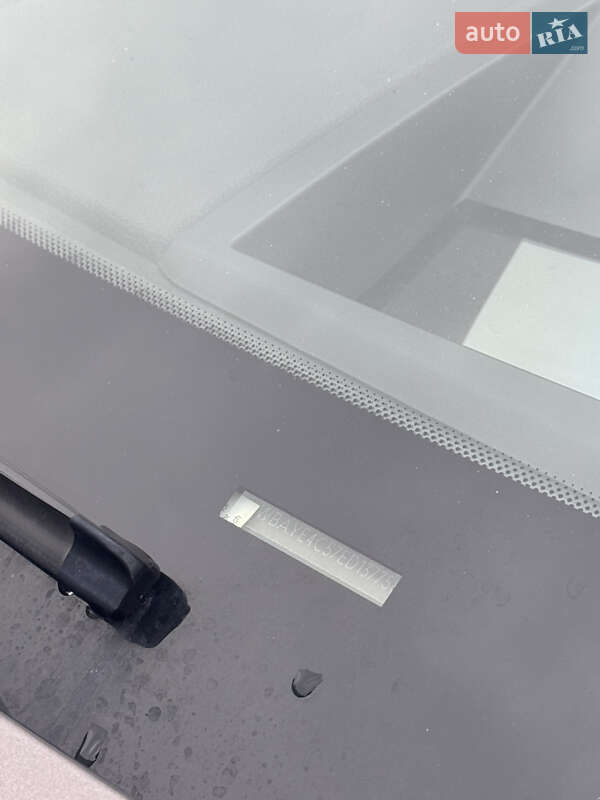 Седан BMW 7 Series 2013 в Тернополе