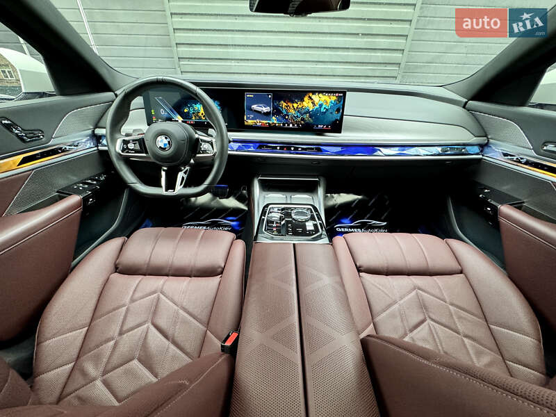 Седан BMW 7 Series 2023 в Киеве