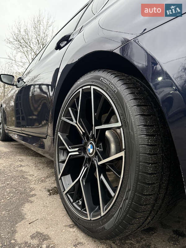 Седан BMW 7 Series 2016 в Киеве фото 10 Седан BMW 7 Series 2016 в Киеве