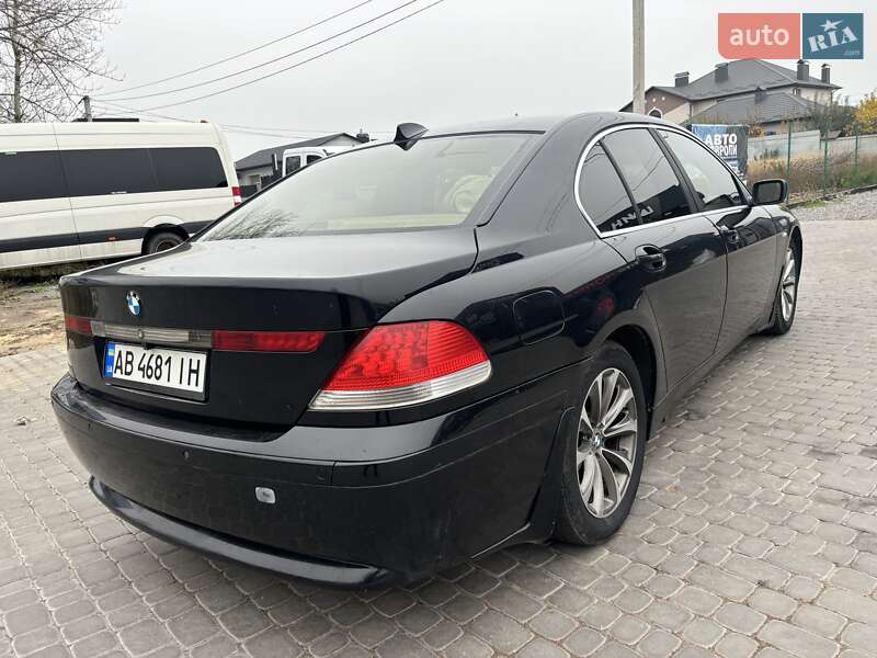 Седан BMW 7 Series 2004 в Виннице
