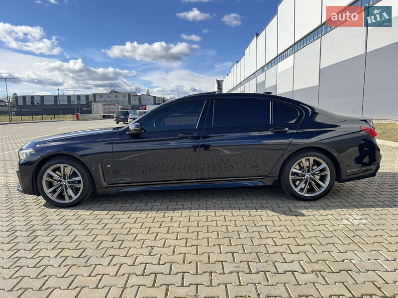 Седан BMW 7 Series 2019 в Ивано-Франковске