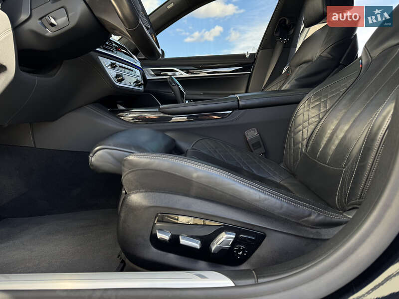 Седан BMW 7 Series 2019 в Ивано-Франковске