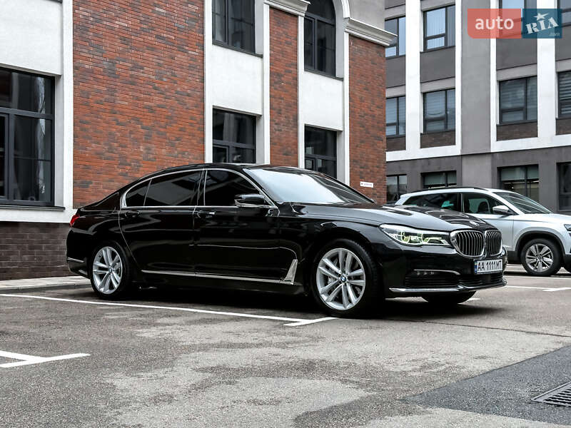 Седан BMW 7 Series 2015 в Киеве фото 5 Седан BMW 7 Series 2015 в Киеве