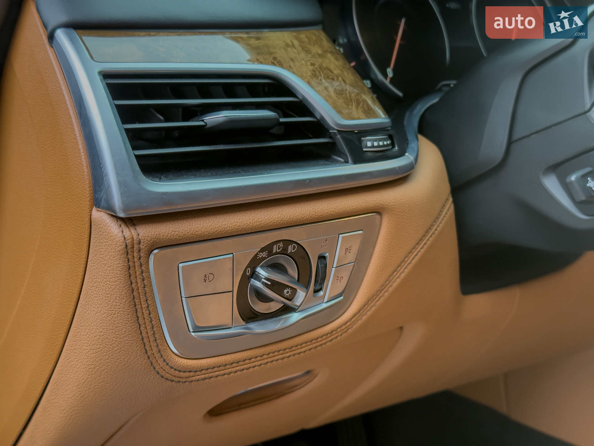 2015 BMW 7er - мініатюра 43