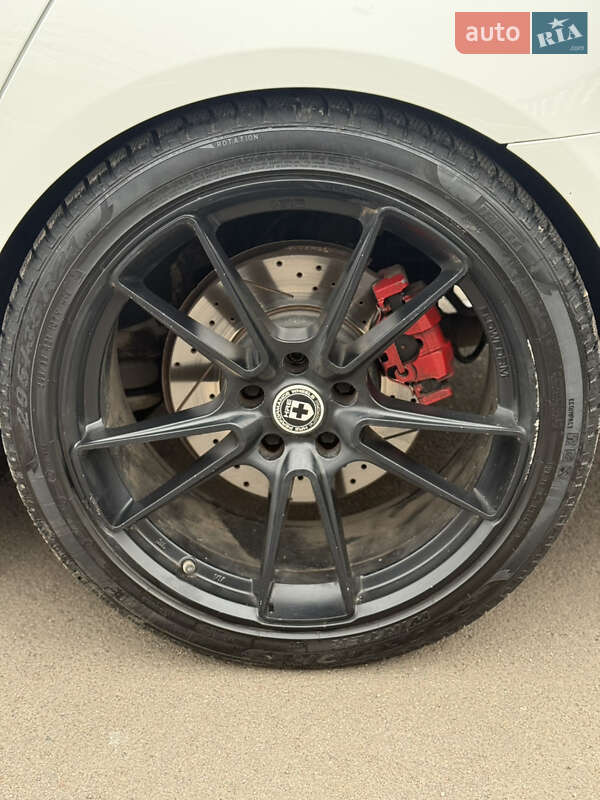 Седан BMW 7 Series 2013 в Прилуках