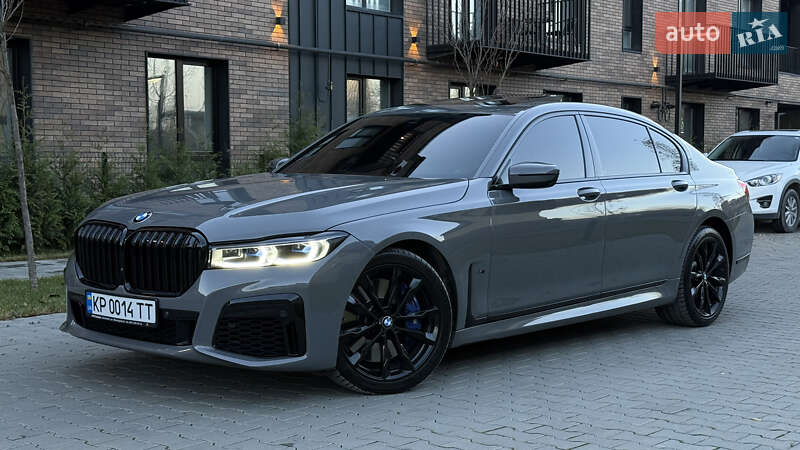 Седан BMW 7 Series 2021 в Ивано-Франковске