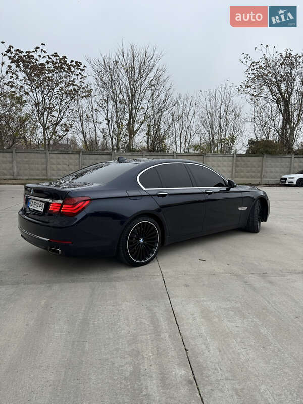 Седан BMW 7 Series 2013 в Одессе