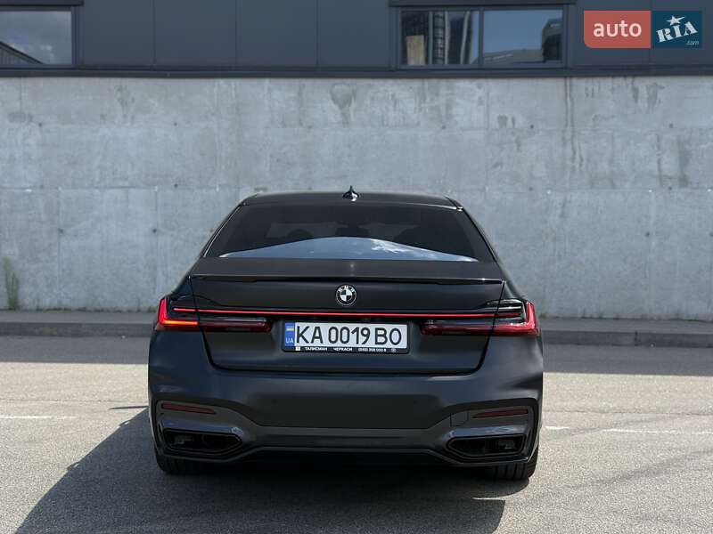 Седан BMW 7 Series 2020 в Киеве