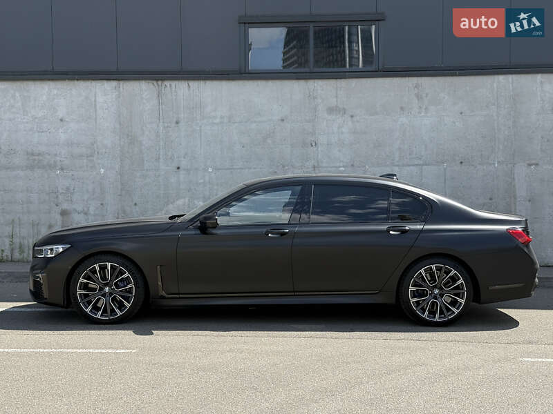 Седан BMW 7 Series 2020 в Киеве