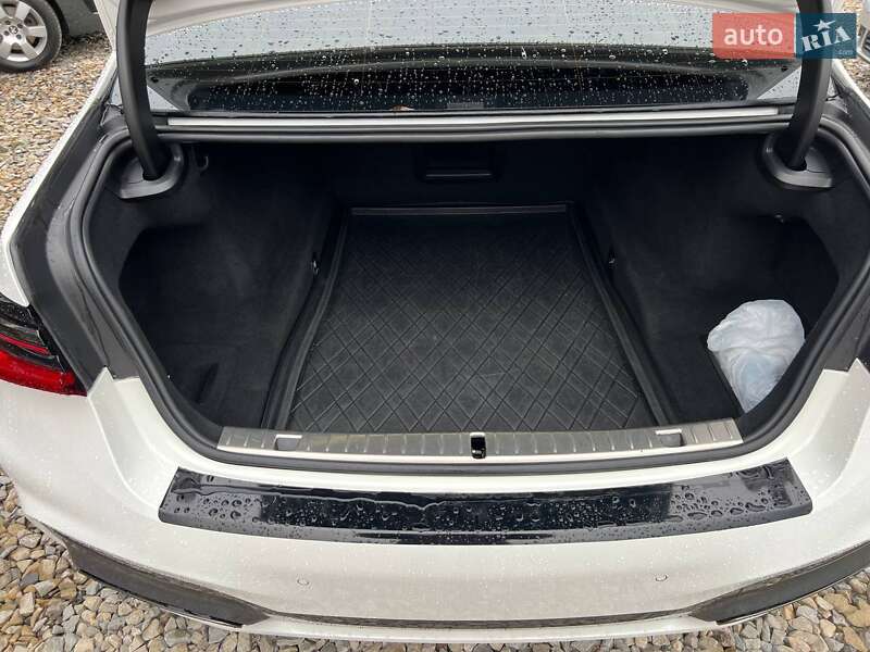 Седан BMW 7 Series 2019 в Коломиї