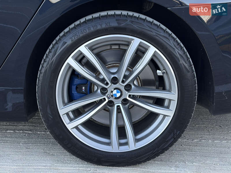 Седан BMW 7 Series 2017 в Ужгороде
