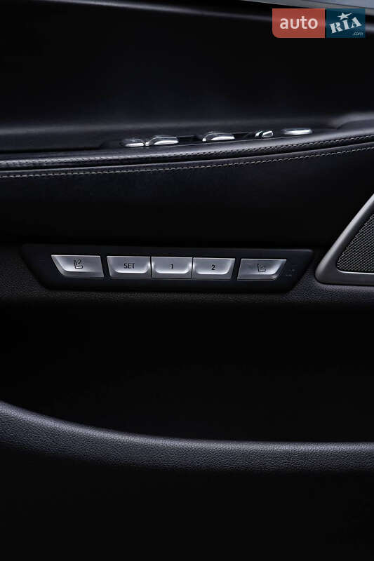 Седан BMW 7 Series 2016 в Львові фото 17 Седан BMW 7 Series 2016 в Львові
