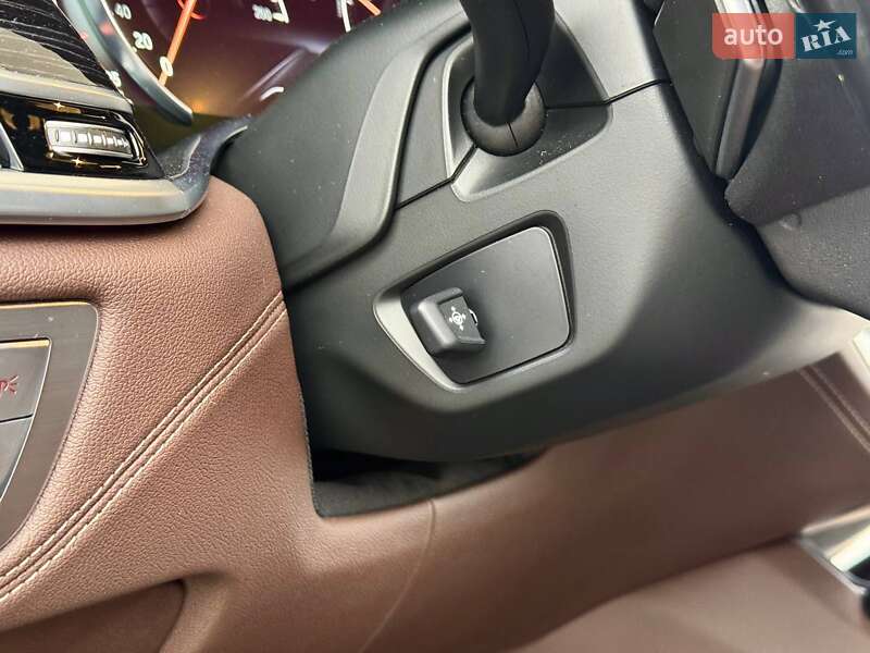 Седан BMW 7 Series 2016 в Киеве