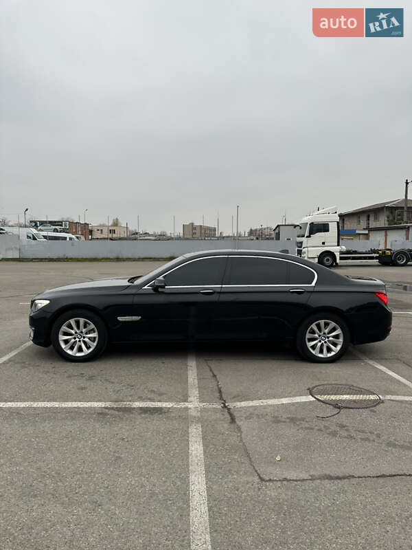 Седан BMW 7 Series 2012 в Киеве