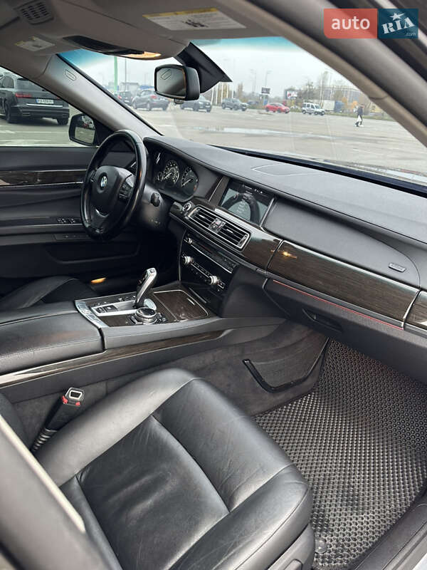 Седан BMW 7 Series 2012 в Киеве