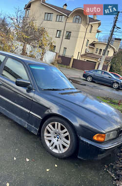 Седан BMW 7 Series 1995 в Києві